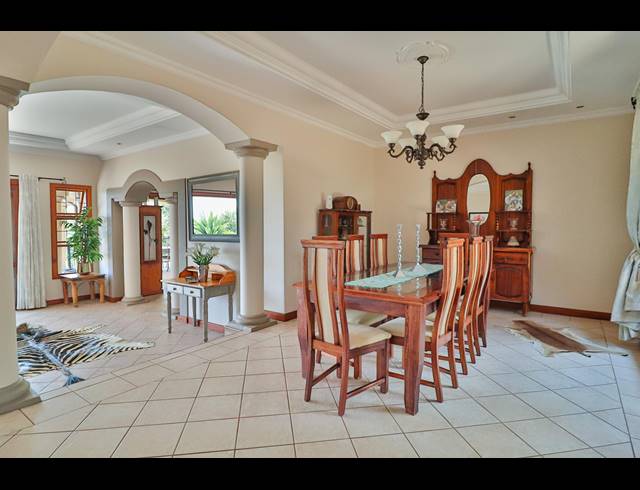 4 BEDROOM HOUSE FOR SALE IN LEEUWFONTEIN ESTATE